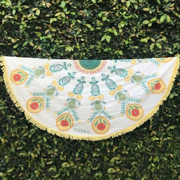 BRAND NEW- Gypsy: The Boho Beach Roundie Tapestry - Picture 2 of 10
